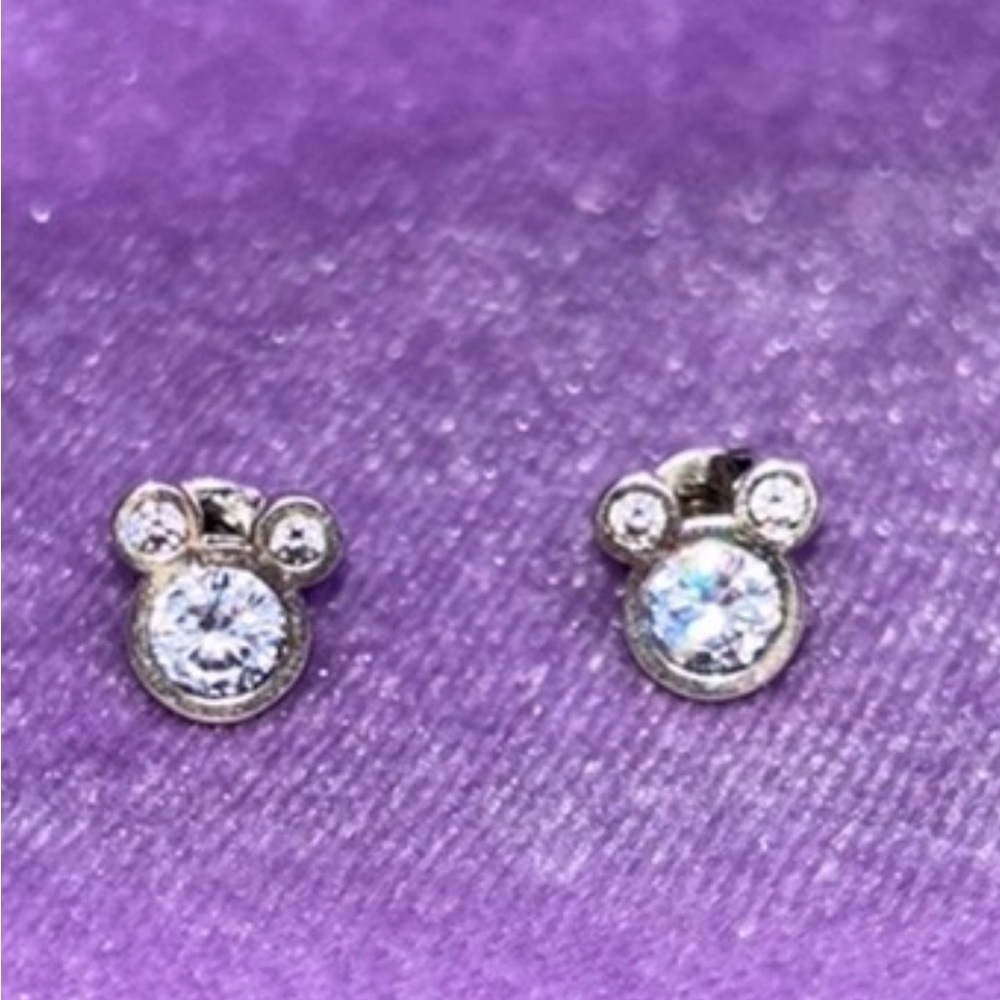 Vintage Sparkling Mickey Mouse Stud Earrings - 925 Sterling Silver E47
